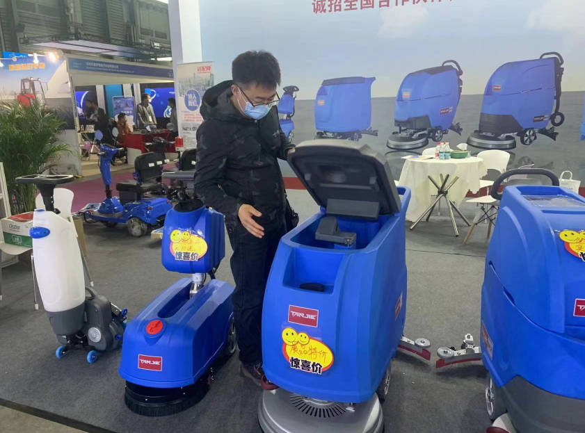 兰州坦洁洗地机公司致力于电动洗地机的生产、销售和服务百家