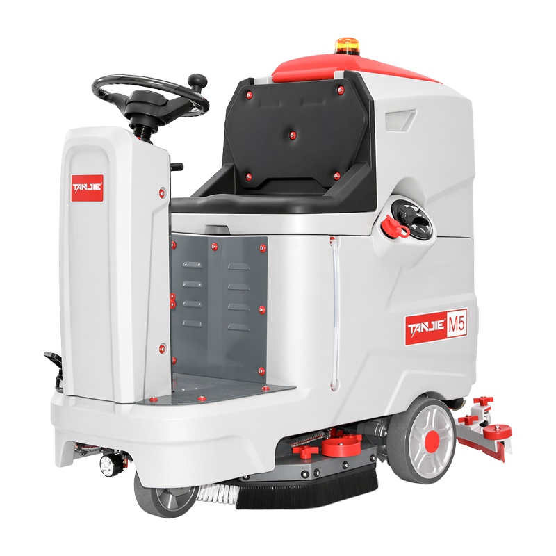 兰州坦洁驾驶式洗地机M5【单刷】